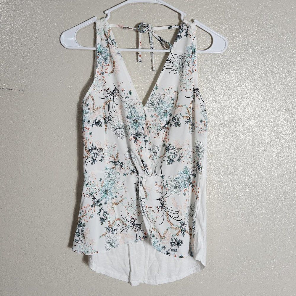 Maurices Gorgeous Tank Top Floral Pattern Size S NWT High Low Hem